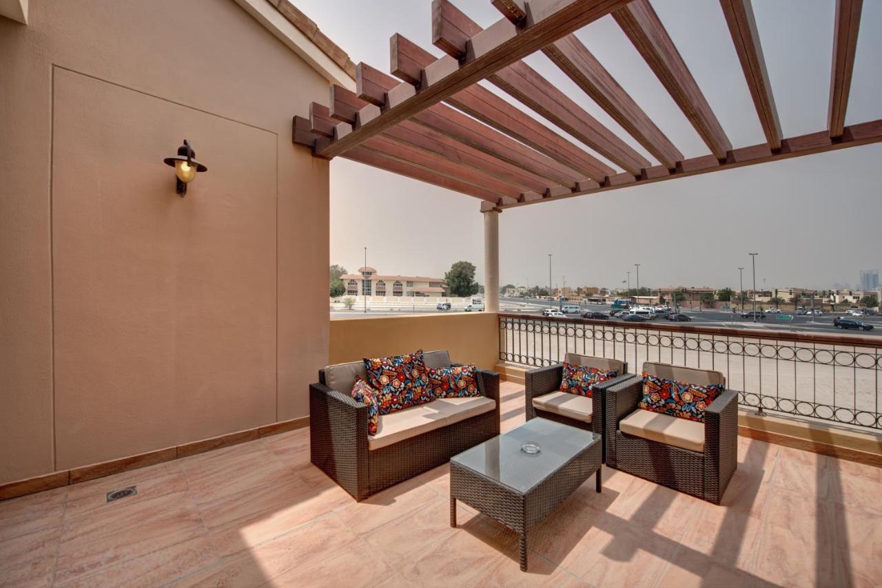 J5 Villas Holiday Homes Barsha Gardens Dubai Eksteriør billede
