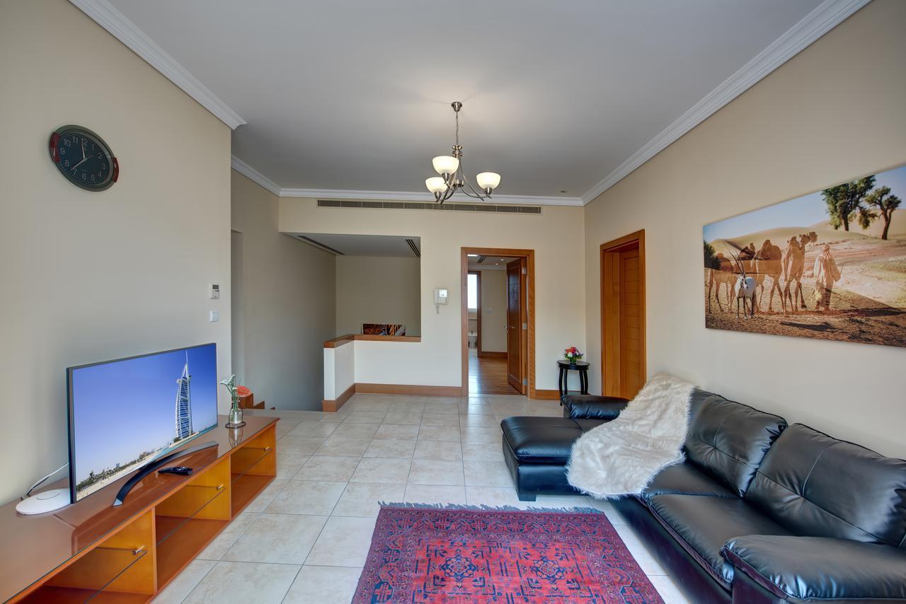J5 Villas Holiday Homes Barsha Gardens Dubai Eksteriør billede