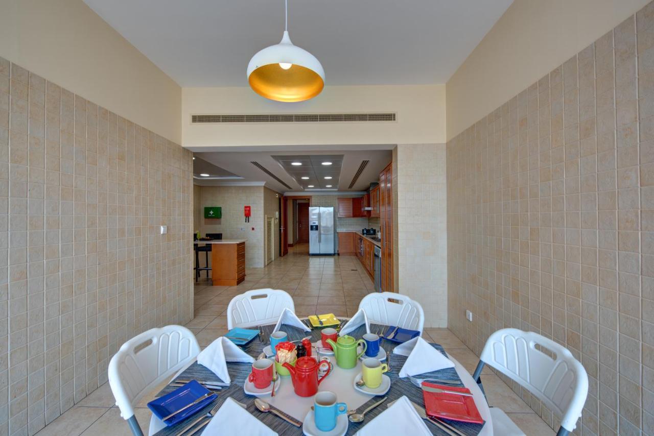 J5 Villas Holiday Homes Barsha Gardens Dubai Eksteriør billede
