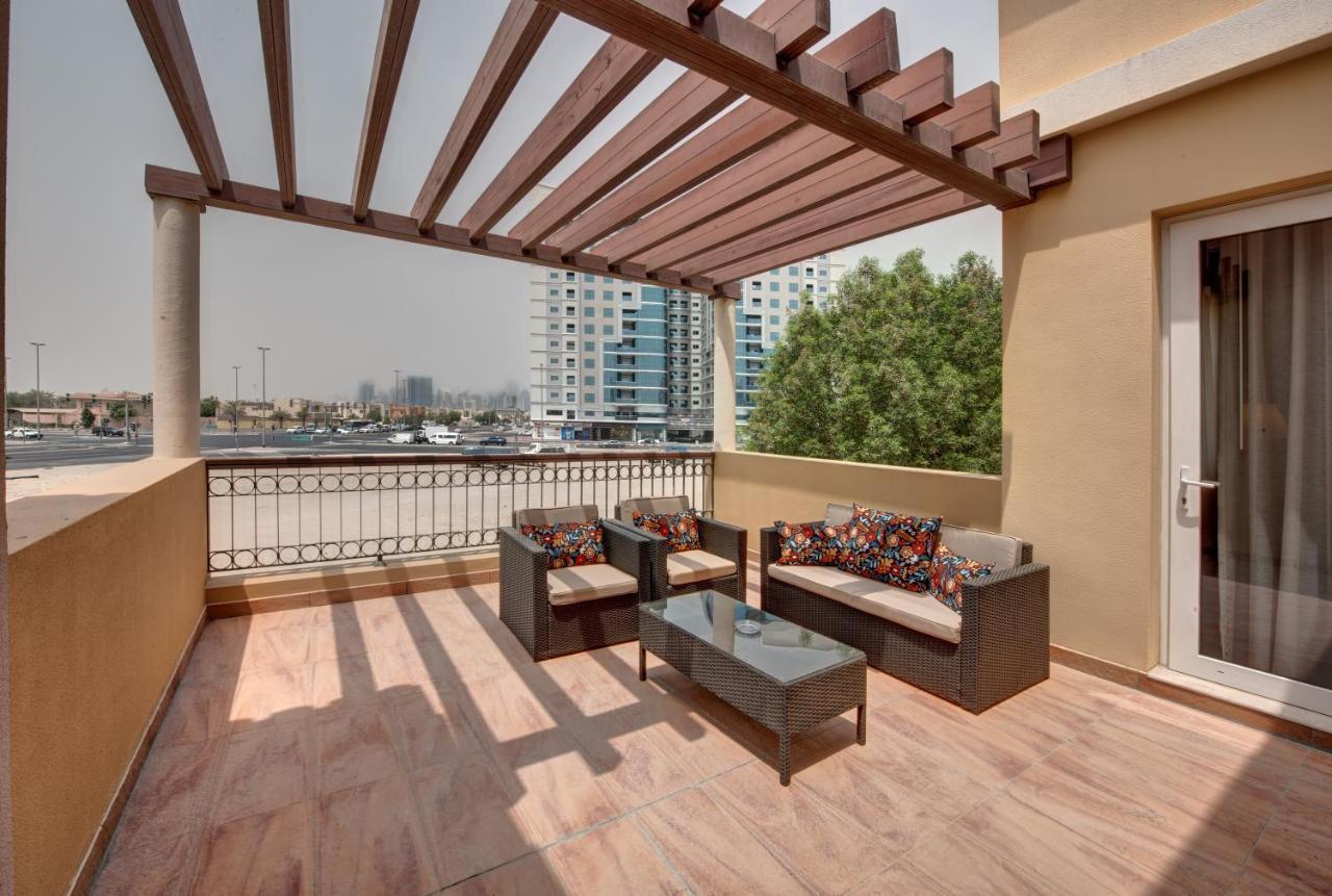 J5 Villas Holiday Homes Barsha Gardens Dubai Eksteriør billede